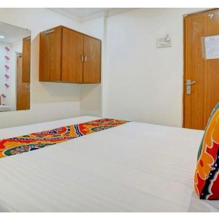 Hotel Super Mumbai Ngoại thất bức ảnh