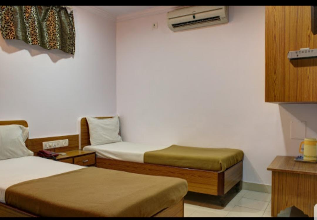 Hotel Super Mumbai Ngoại thất bức ảnh